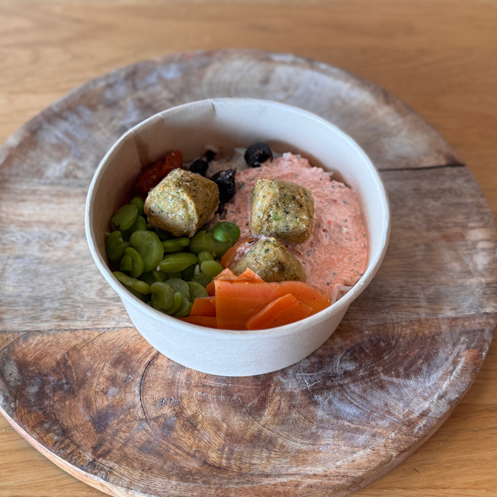 buddha bowl méditerranéen