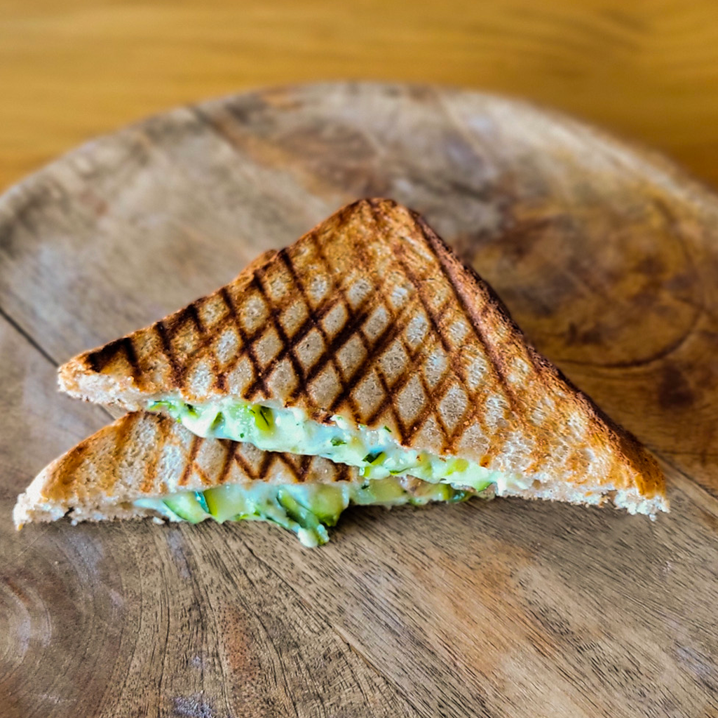 Grilled cheese à la courgette et au chèvre
