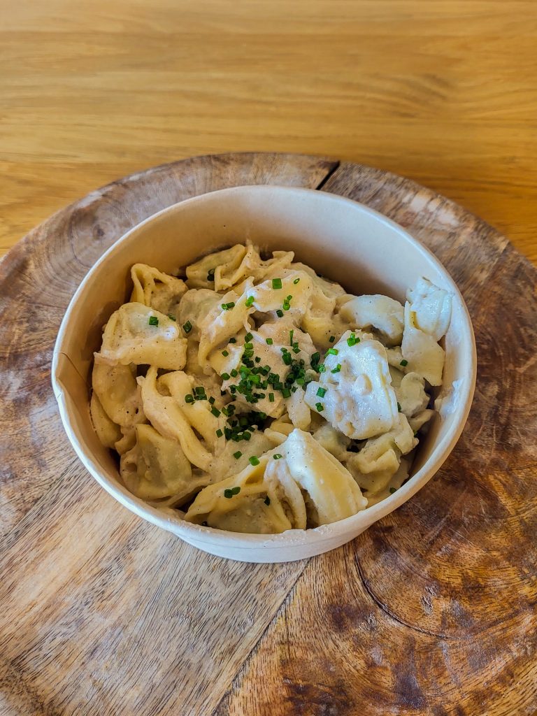 tortellini cacio e pepe