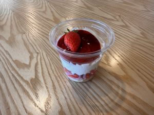 Verrine à la fraise et ganache mentholée